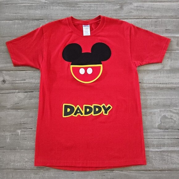 Jerzees Other - Jerzees Disney Daddy Men’s T-Shirt Size Medium Heavyweight Blend Red Mickey
